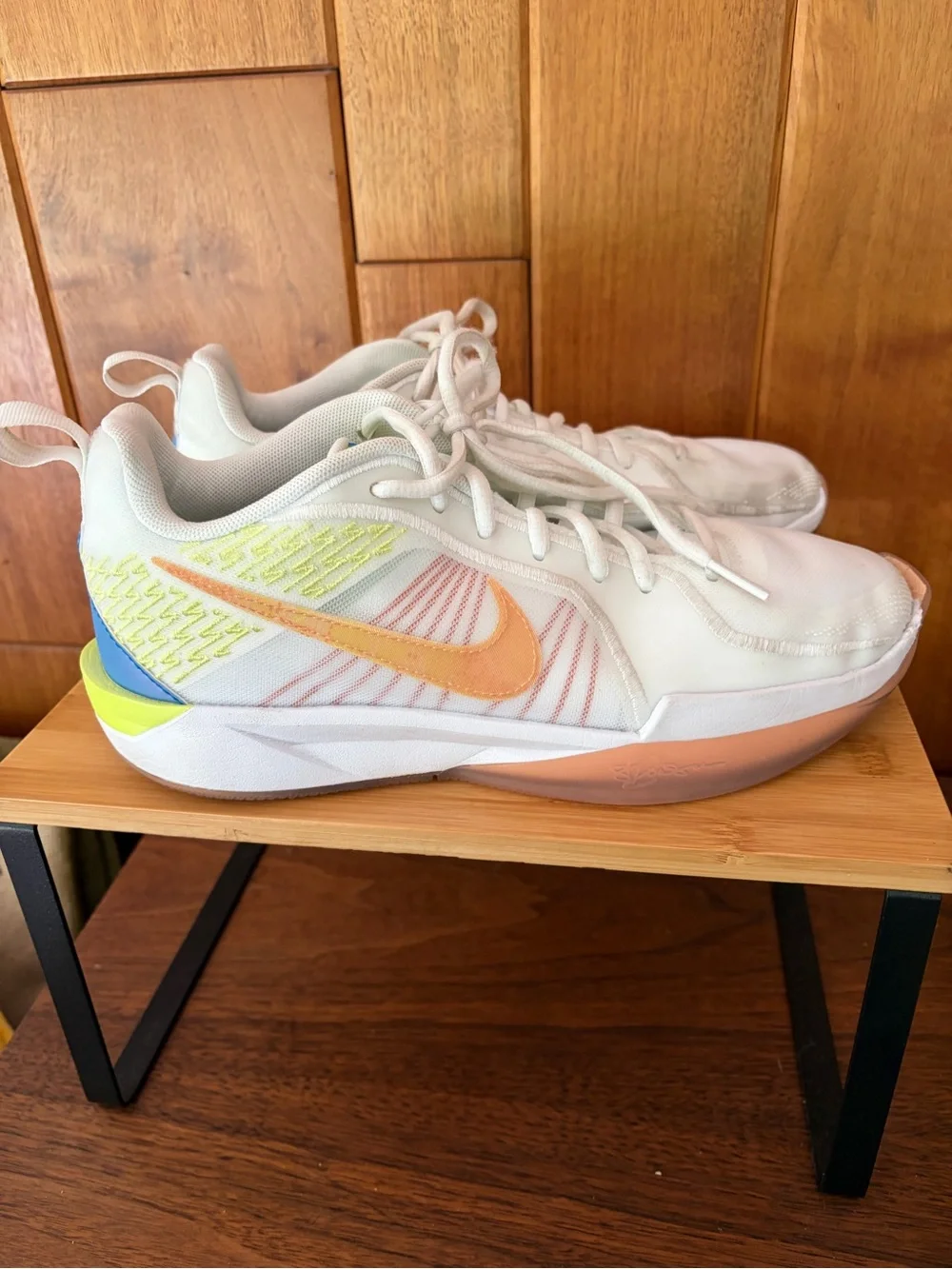 Nike Sabrina Kids 6.5 Y White/Lemon Sneaker Basketball Athletic Shoes. HF1188100